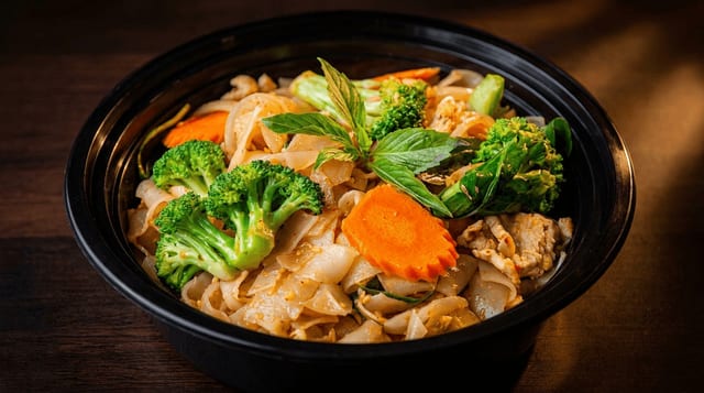 Pad Kee Mao.